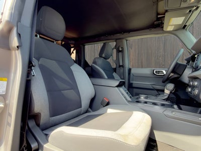 2021 Ford Bronco Base