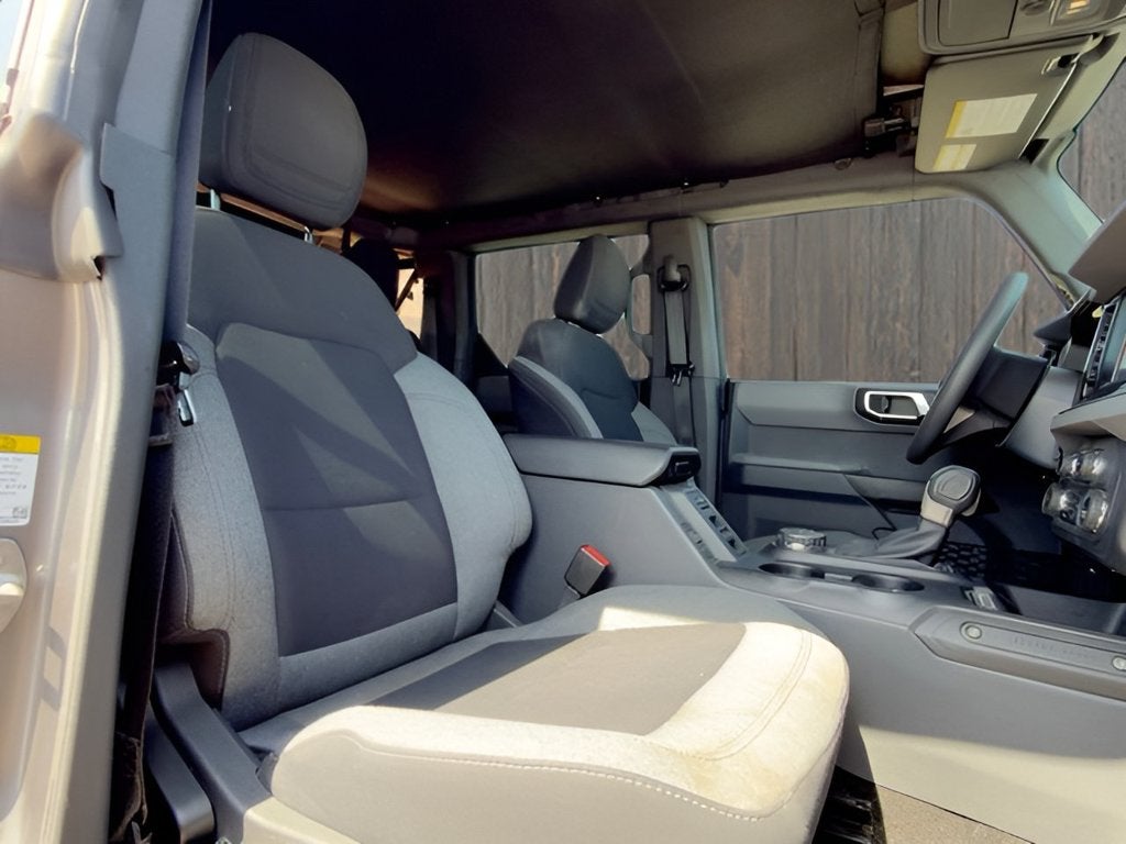 2021 Ford Bronco Base