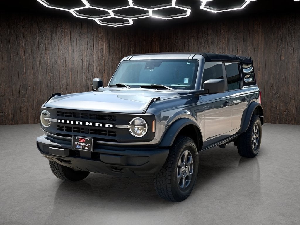 2021 Ford Bronco Base