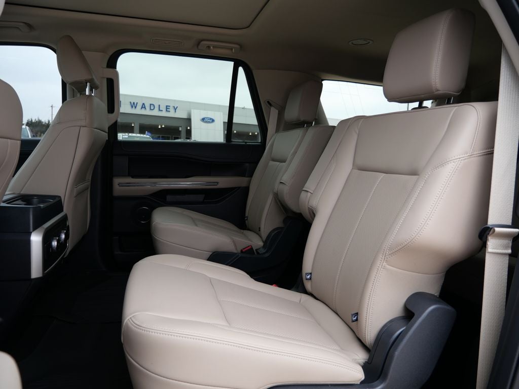 2024 Ford Expedition Max XLT