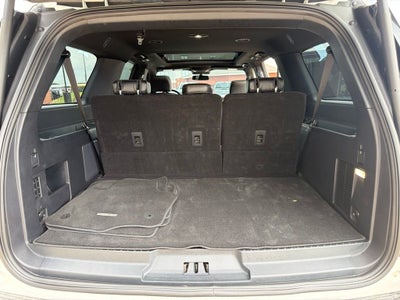 2022 Ford Expedition Max Platinum 4WD | 7 Passenger
