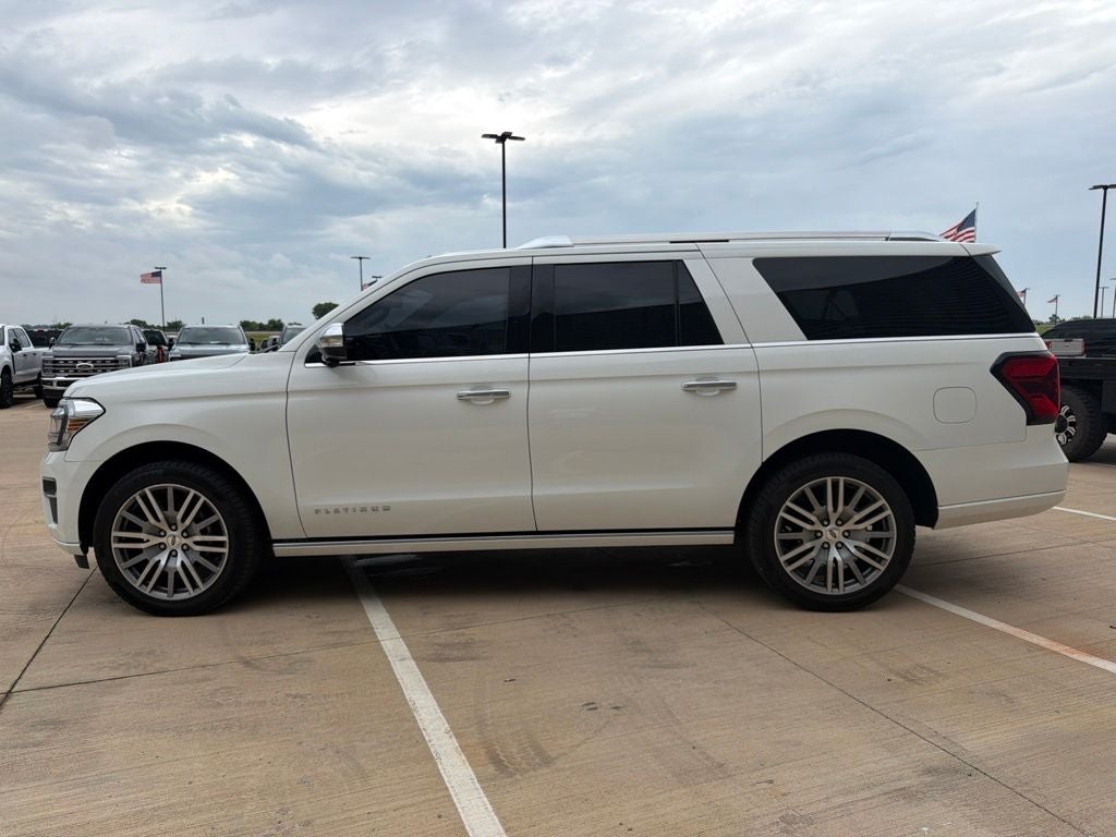 2022 Ford Expedition Max Platinum 4WD | 7 Passenger