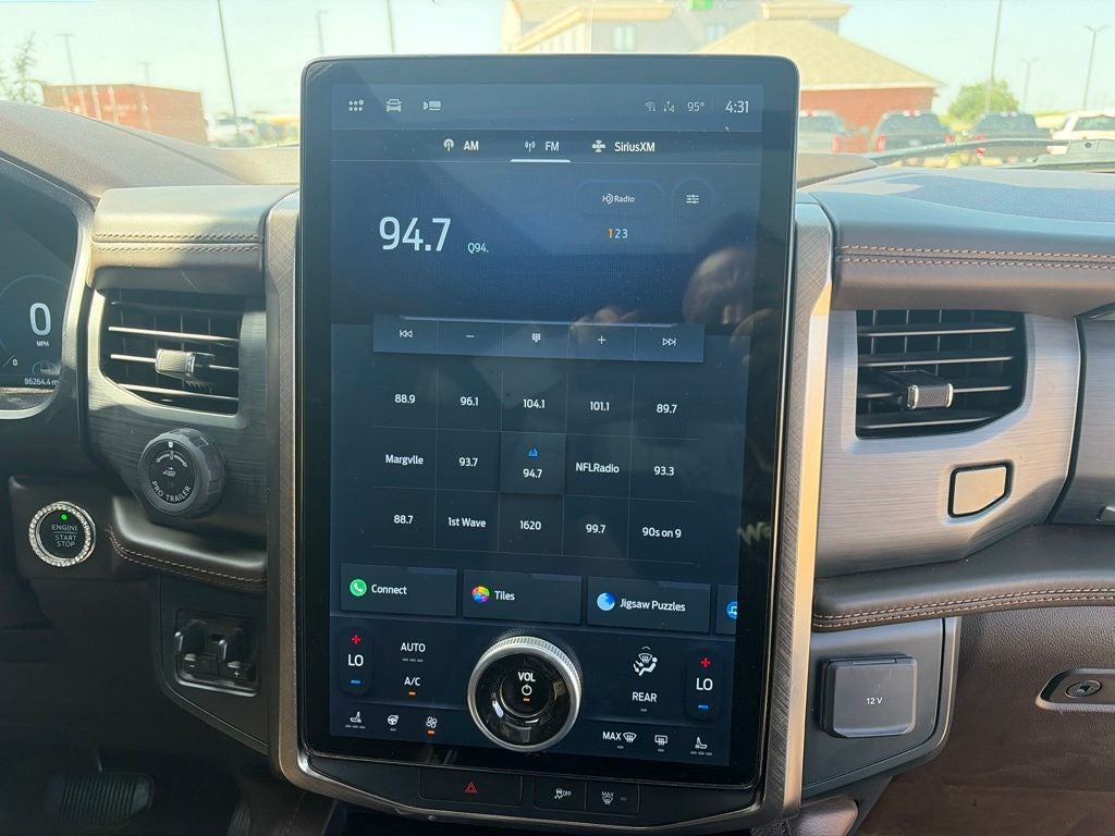 2022 Ford Expedition Max King Ranch 4WD | 7 Passenger