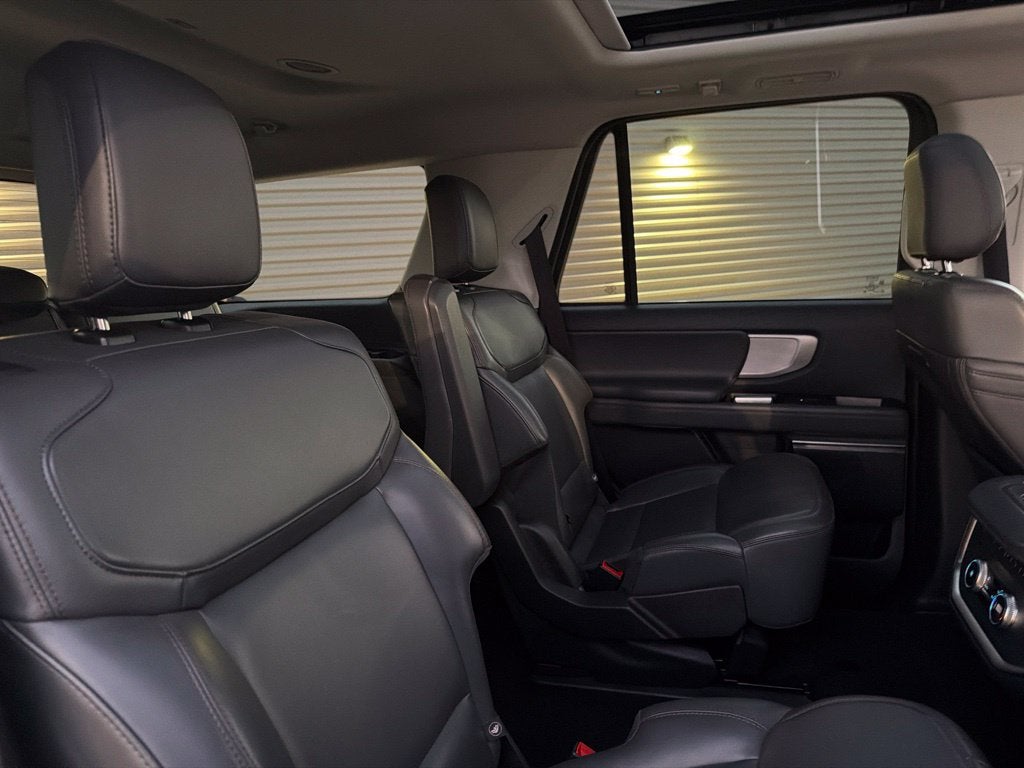 2025 Ford Expedition Active 7 Passenger | BLUECRUISE