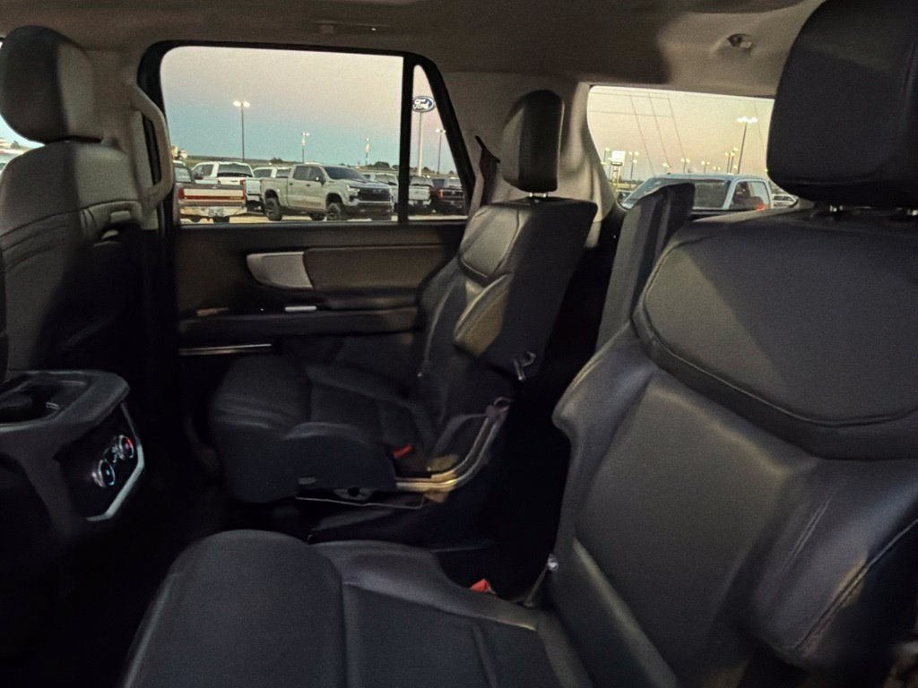 2025 Ford Expedition Active 7 Passenger | BLUECRUISE