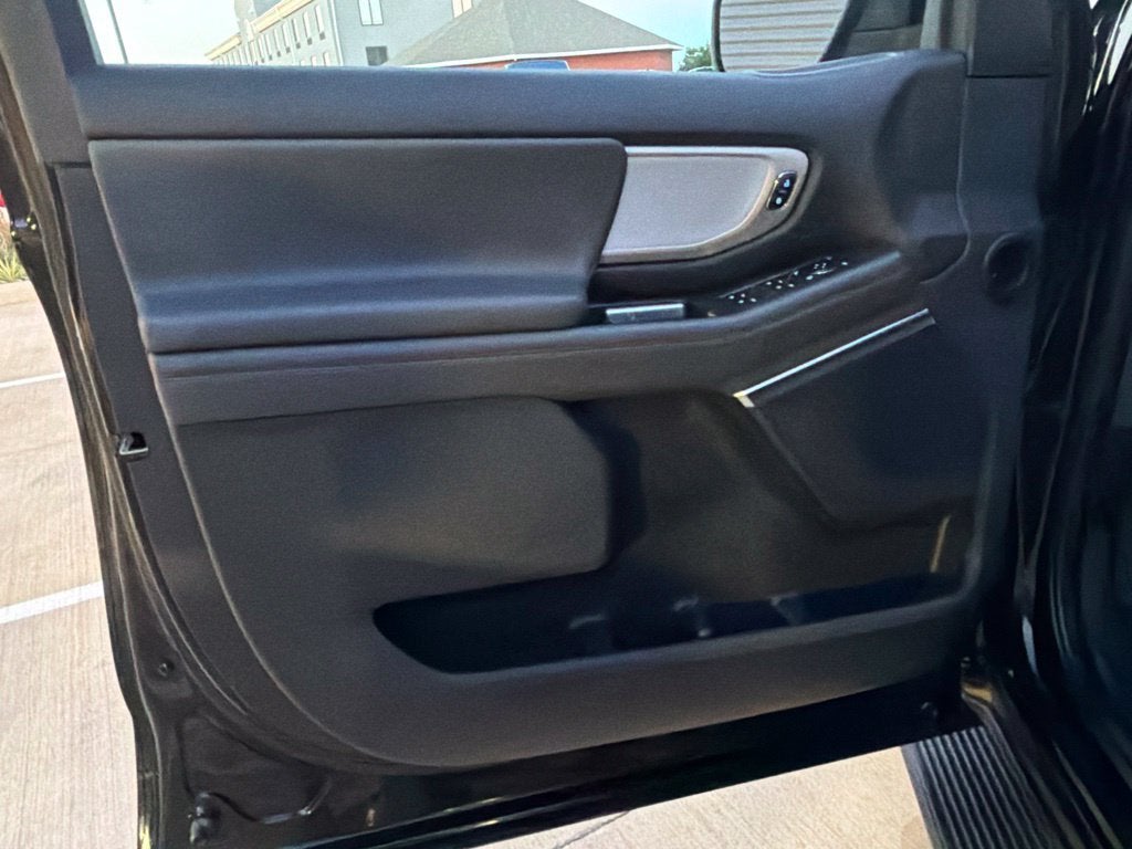 2025 Ford Expedition Active 7 Passenger | BLUECRUISE