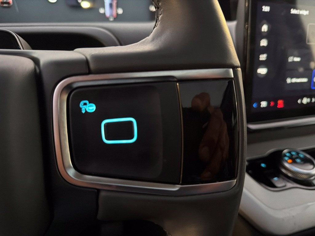 2025 Ford Expedition Active 7 Passenger | BLUECRUISE