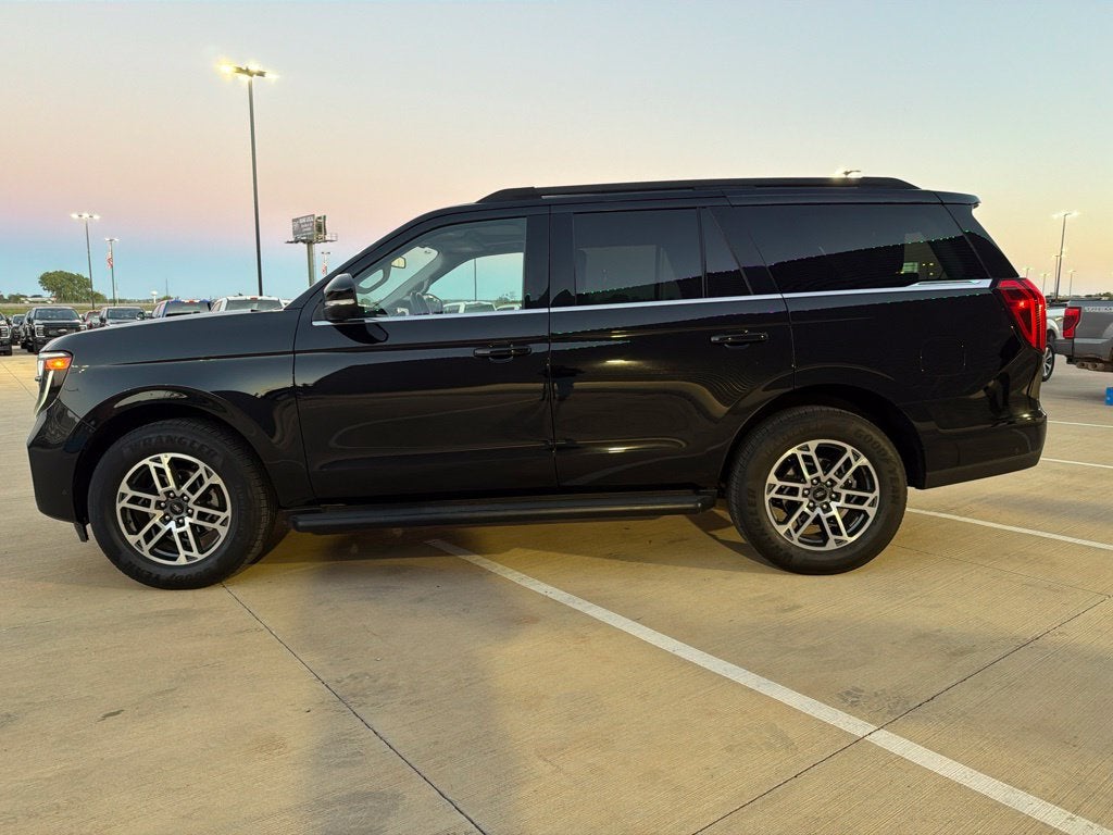 2025 Ford Expedition Active 7 Passenger | BLUECRUISE