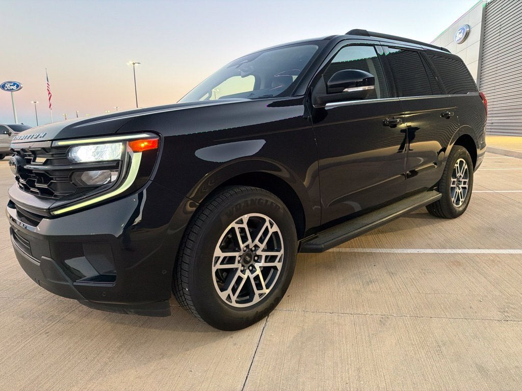 2025 Ford Expedition Active 7 Passenger | BLUECRUISE