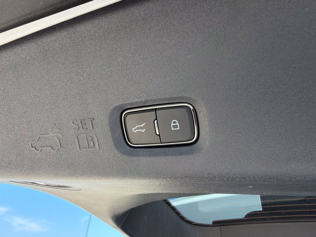 2025 Ford Expedition Active 8 Passenger