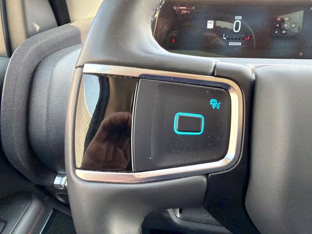 2025 Ford Expedition Active 8 Passenger