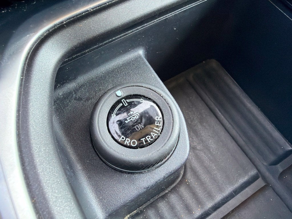 2025 Ford Expedition Active 8 Passenger