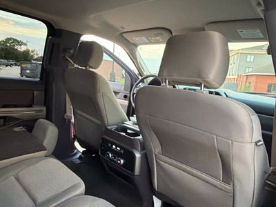 2020 Ford Expedition XLT 8 Passenger
