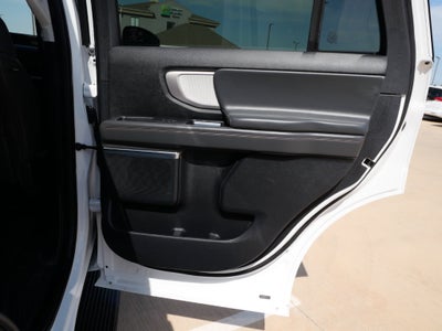 2025 Ford Expedition Active 4WD | 7 Passenger