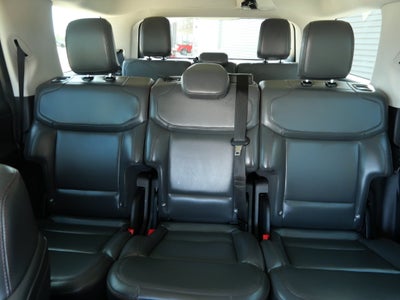 2025 Ford Expedition Active 4WD | 7 Passenger