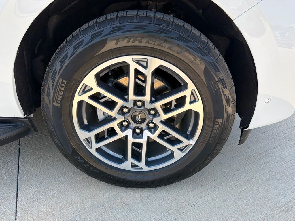 2025 Ford Expedition Active 4WD | BLUECRUISE Equipped