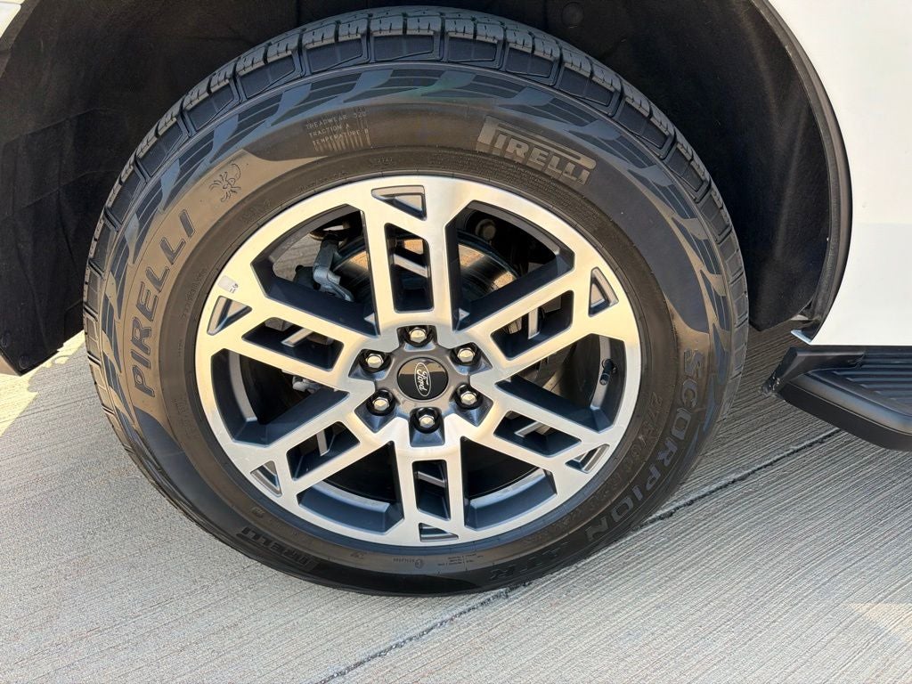 2025 Ford Expedition Active 4WD | BLUECRUISE Equipped