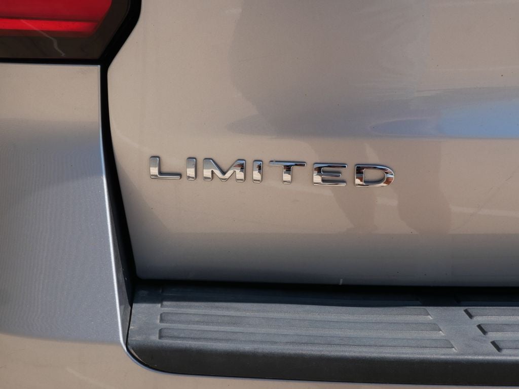 2023 Ford Expedition Limited 4WD | 8 Passenger