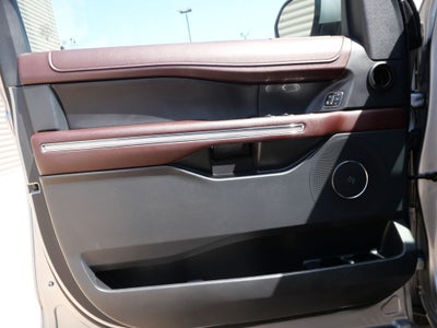 2023 Ford Expedition Limited 4WD | 8 Passenger
