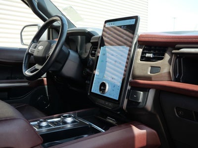 2023 Ford Expedition Limited 4WD | 8 Passenger