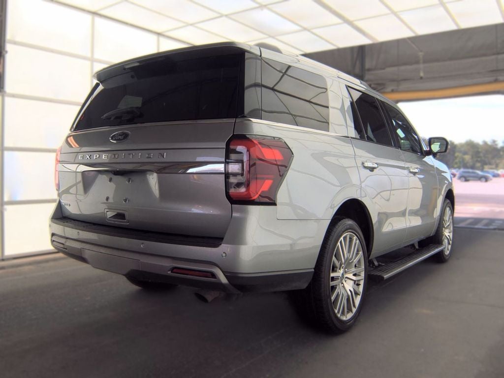 2023 Ford Expedition Limited 4WD | 8 Passenger