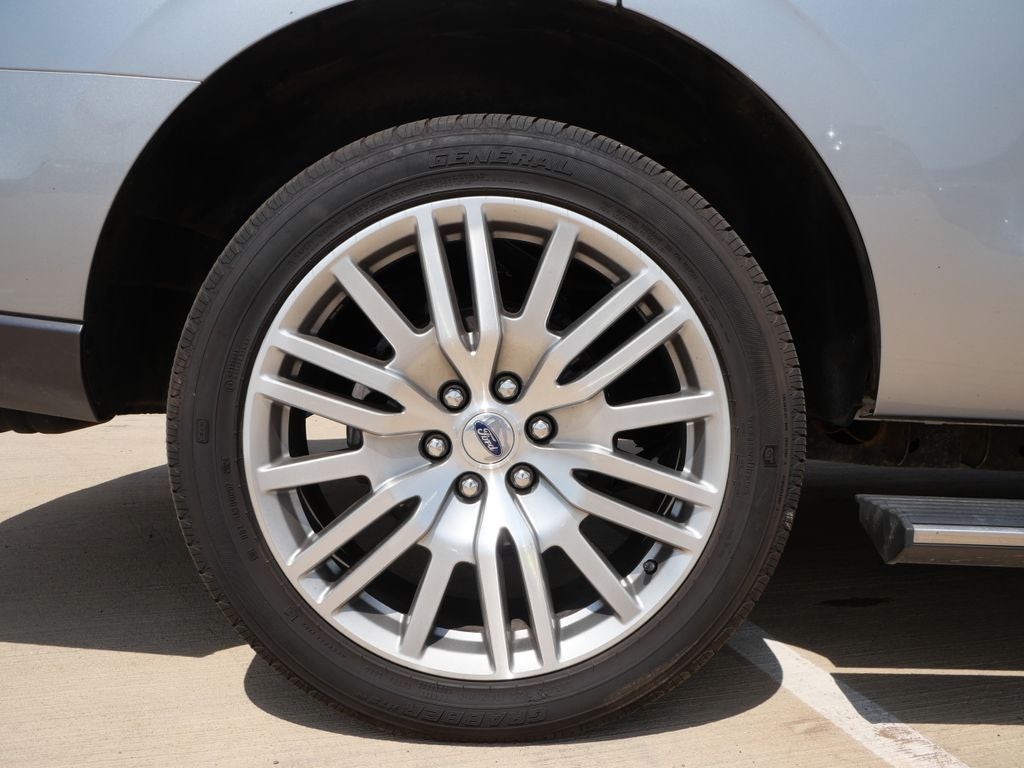 2023 Ford Expedition Limited 4WD | 8 Passenger
