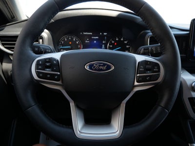2021 Ford Explorer XLT 4WD | 7 Passenger
