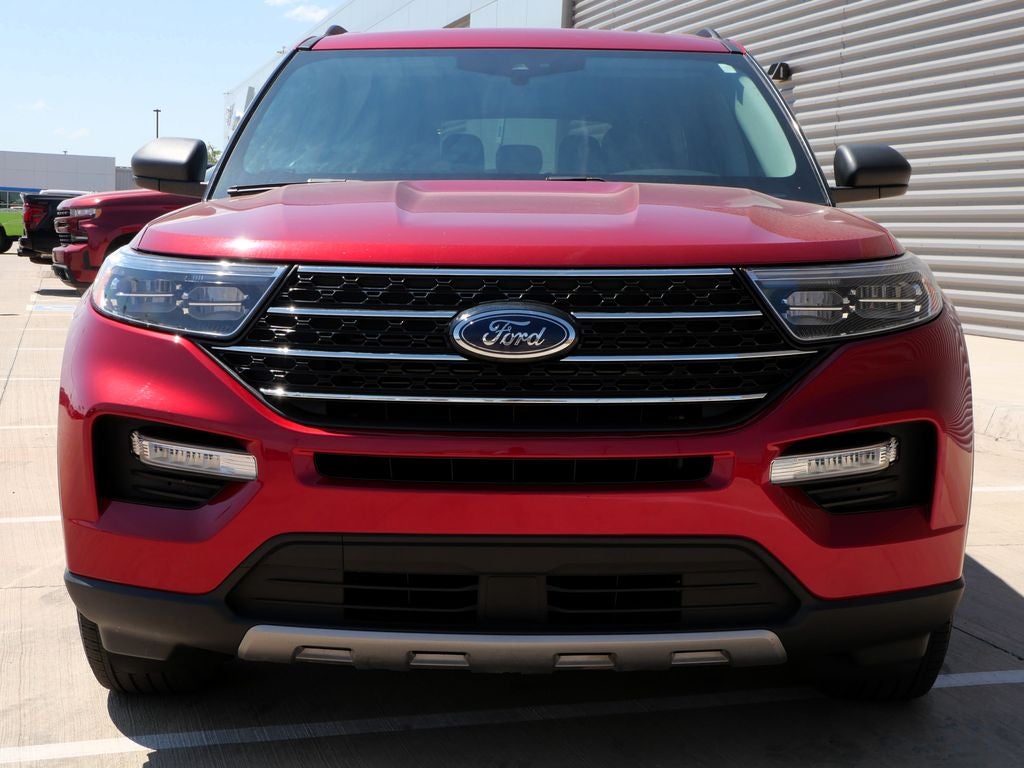 2021 Ford Explorer XLT 4WD | 7 Passenger