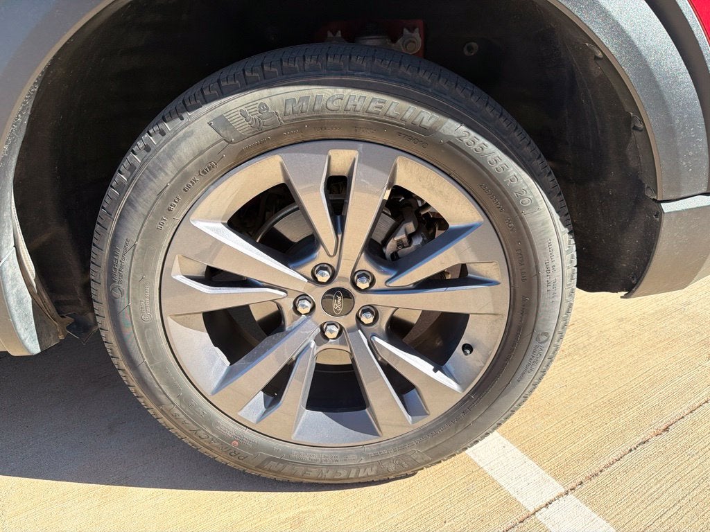 2022 Ford Explorer XLT Sport | 4WD