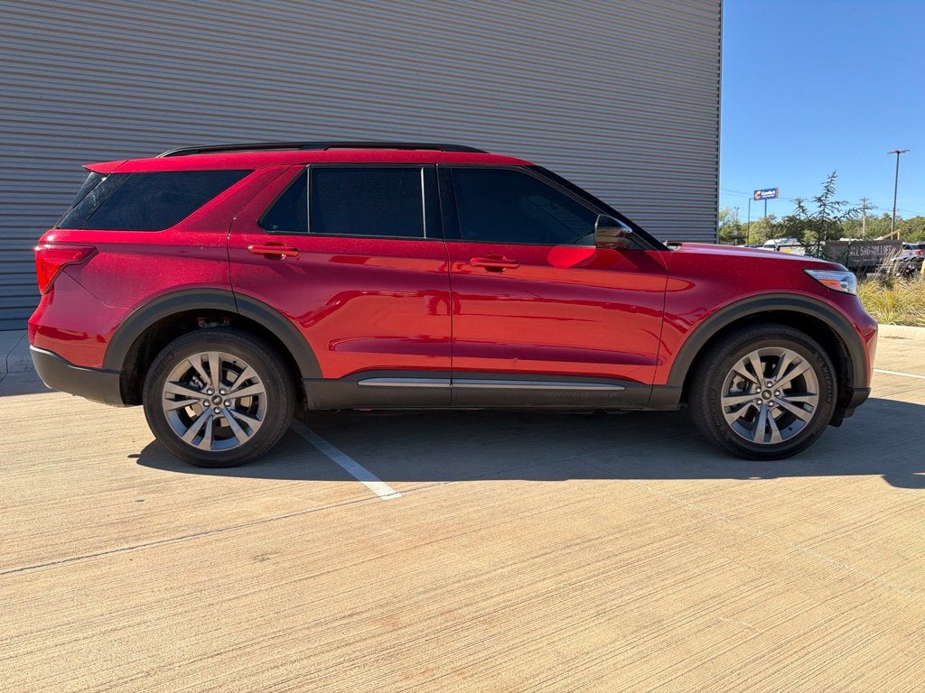 2022 Ford Explorer XLT Sport | 4WD