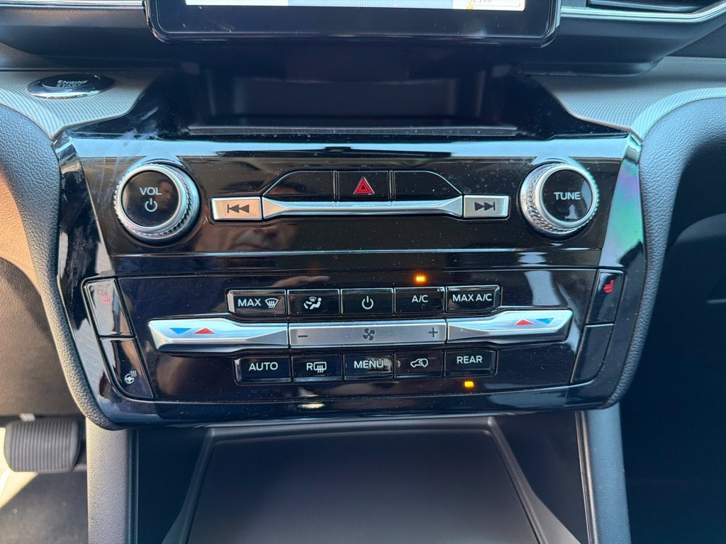2022 Ford Explorer XLT Sport | 4WD