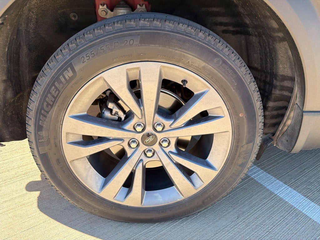 2022 Ford Explorer XLT Sport | 4WD