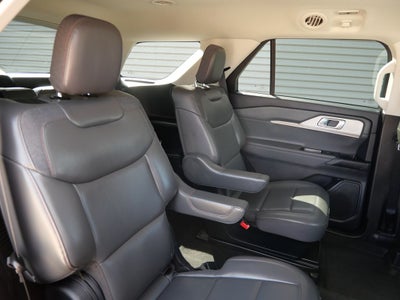 2025 Ford Explorer Active AWD | Active Comfort Pkg