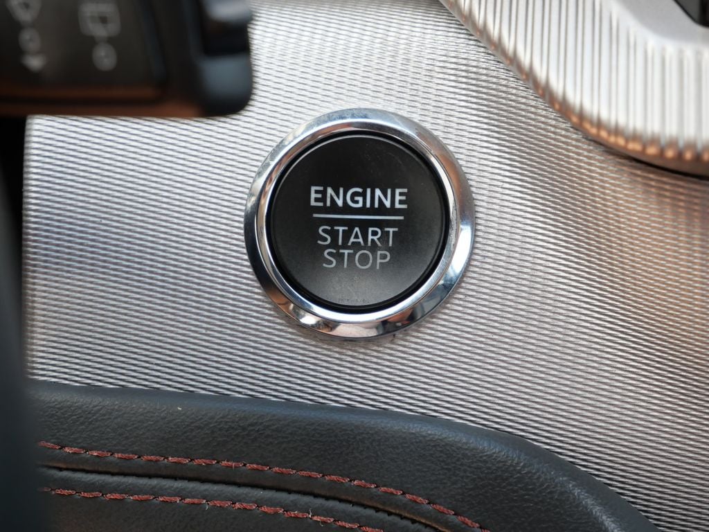 2025 Ford Explorer Active AWD | Active Comfort Pkg