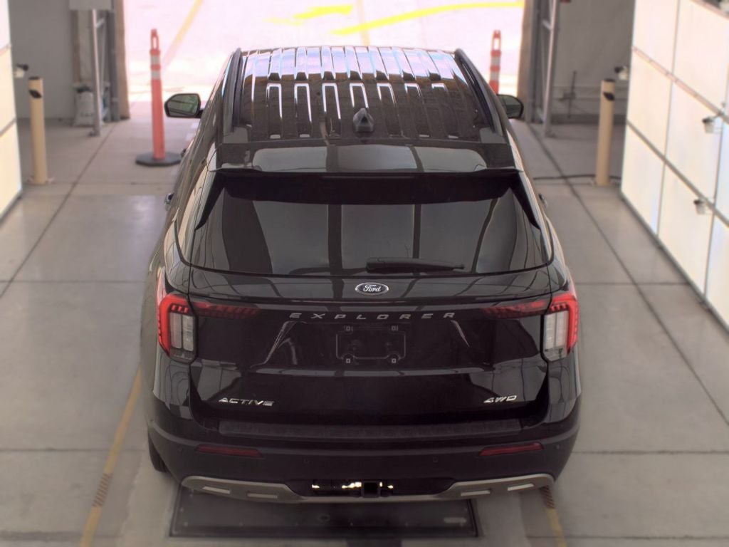2025 Ford Explorer Active AWD | Active Comfort Pkg