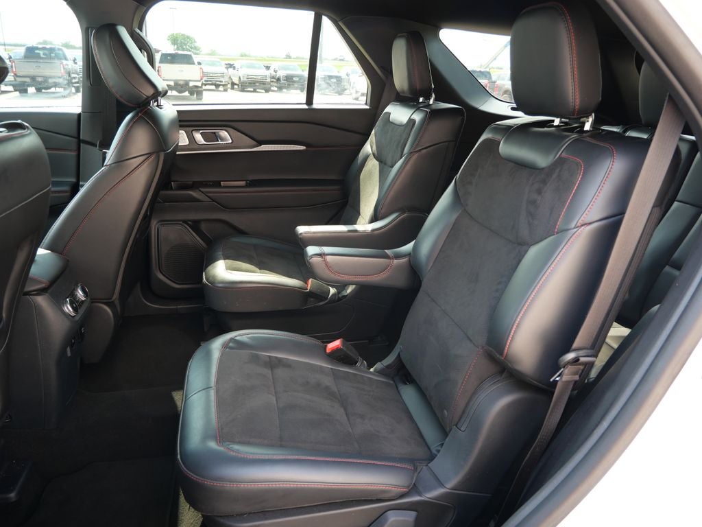 2025 Ford Explorer ST 4WD | Sun & Sound Pkg