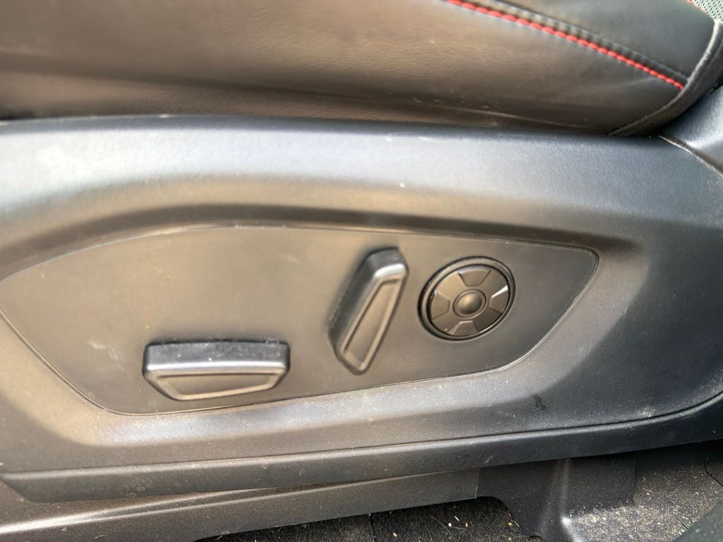 2025 Ford Explorer ST 4WD | 3rd Row Seating