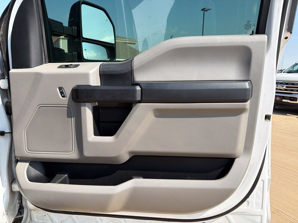 2019 Ford F-250SD XL FX4 | 6.2L