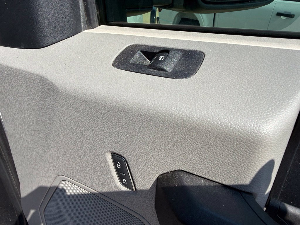 2019 Ford F-250SD XL FX4 | 6.2L