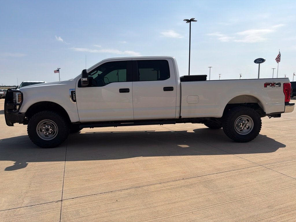 2019 Ford F-250SD XL FX4 | 6.2L