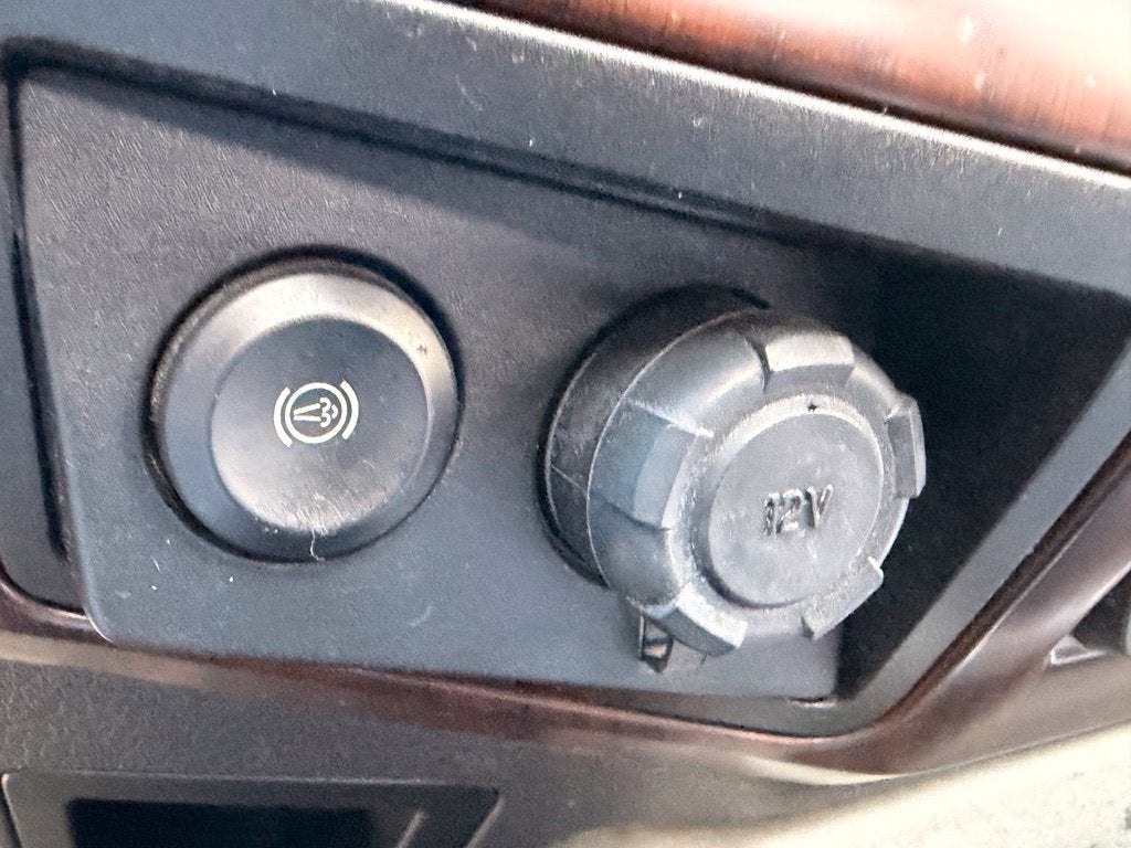 2016 Ford F-250SD Lariat FX4 | 6.7L Pwr Stroke