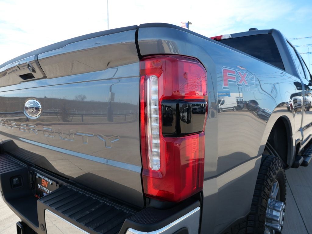 2025 Ford F-250SD Lariat