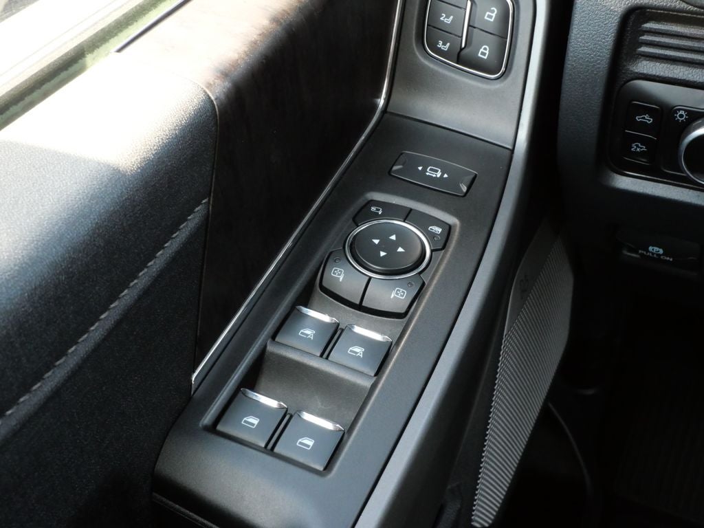 2025 Ford F-250SD Lariat FX4 | 7.3L