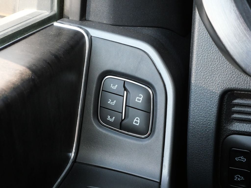2025 Ford F-250SD Lariat FX4 | 7.3L
