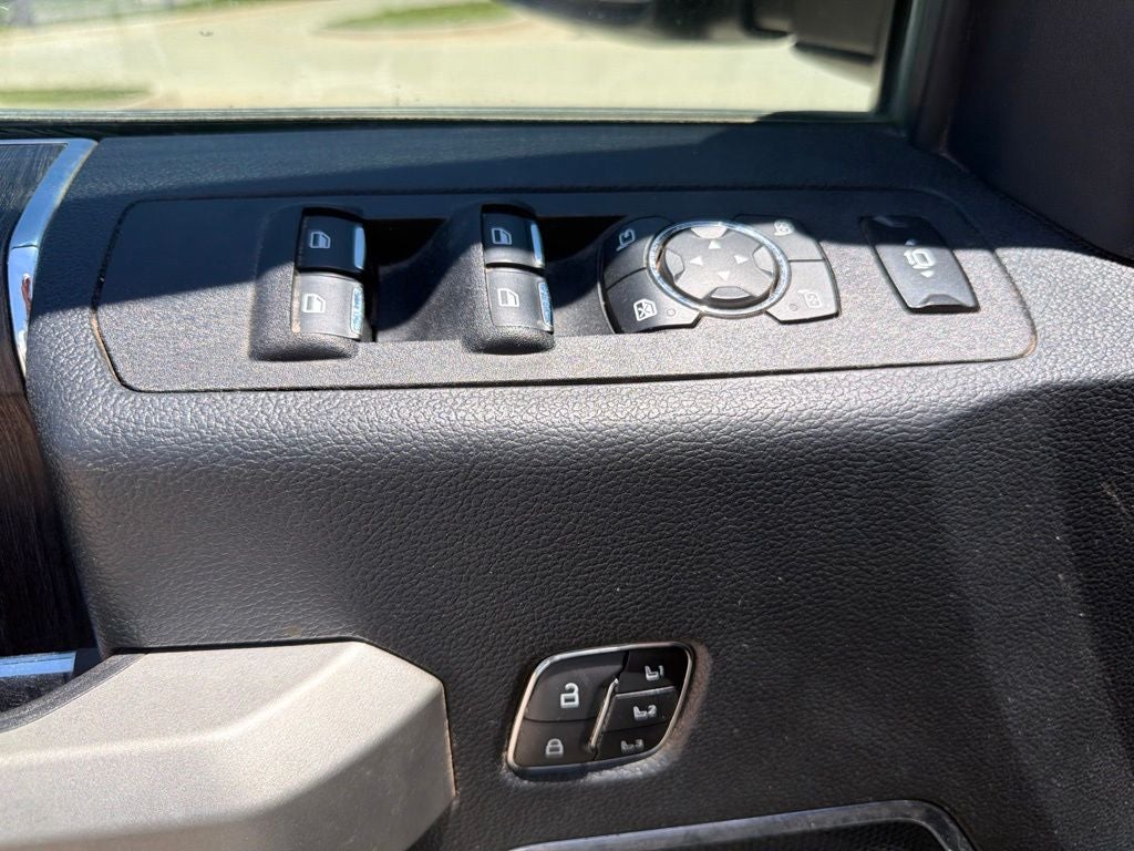 2020 Ford F-250SD Lariat FX4 | 6.7L Pwr Stroke