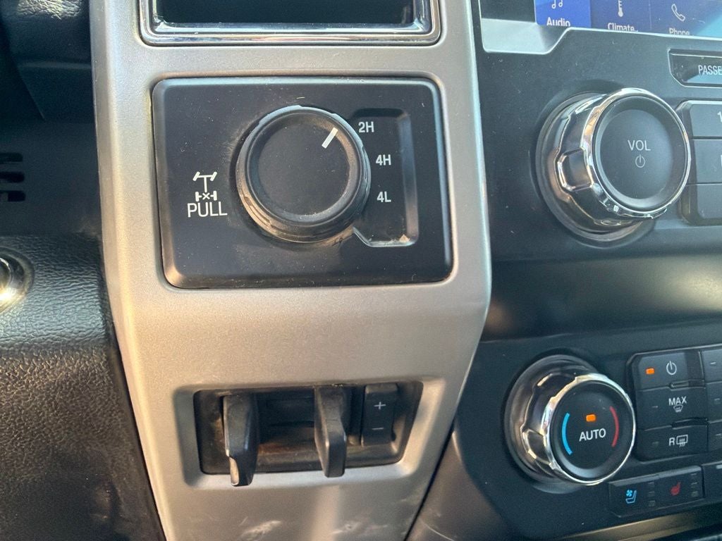 2020 Ford F-250SD Lariat FX4 | 6.7L Pwr Stroke