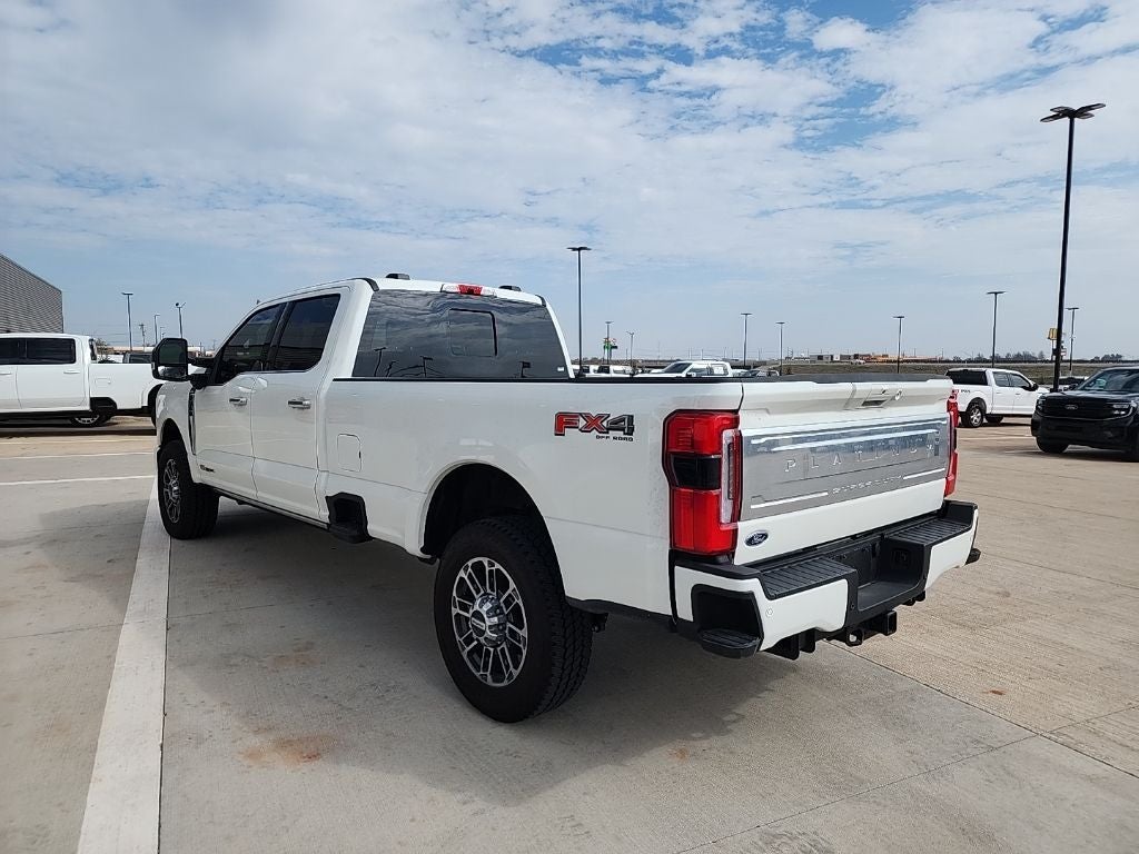 2025 Ford F-350SD Platinum