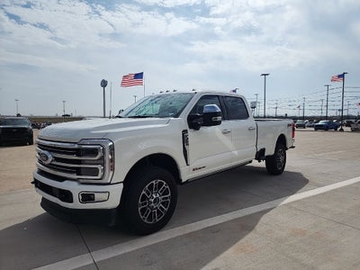 2025 Ford F-350SD Platinum