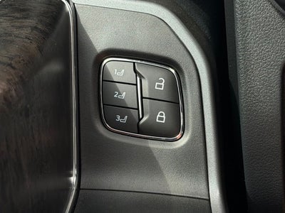 2025 Ford F-350SD Lariat FX4 | 6.7L Pwr Stroke
