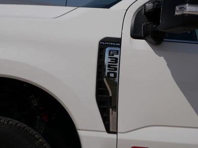 2026 Ford F-350SD Platinum DRW